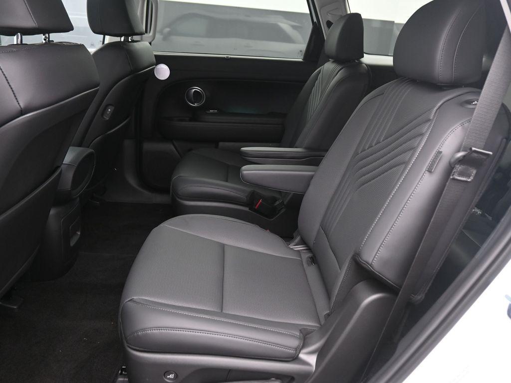 new 2026 Hyundai SANTA FE HEV car, priced at $50,120