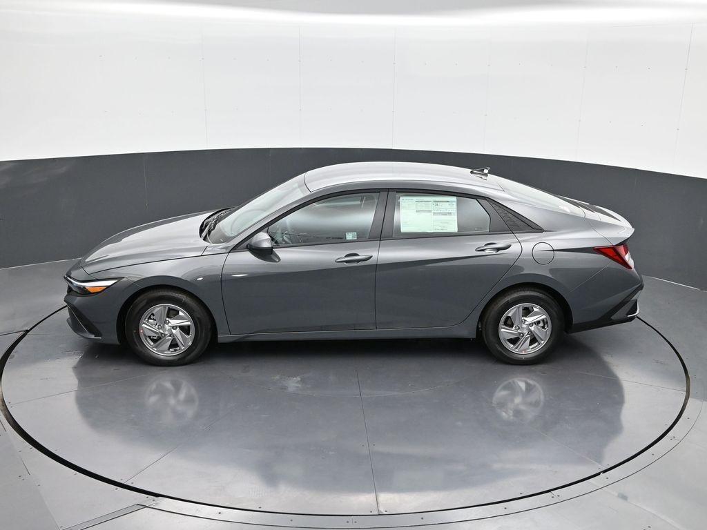 new 2025 Hyundai Elantra car, priced at $22,670