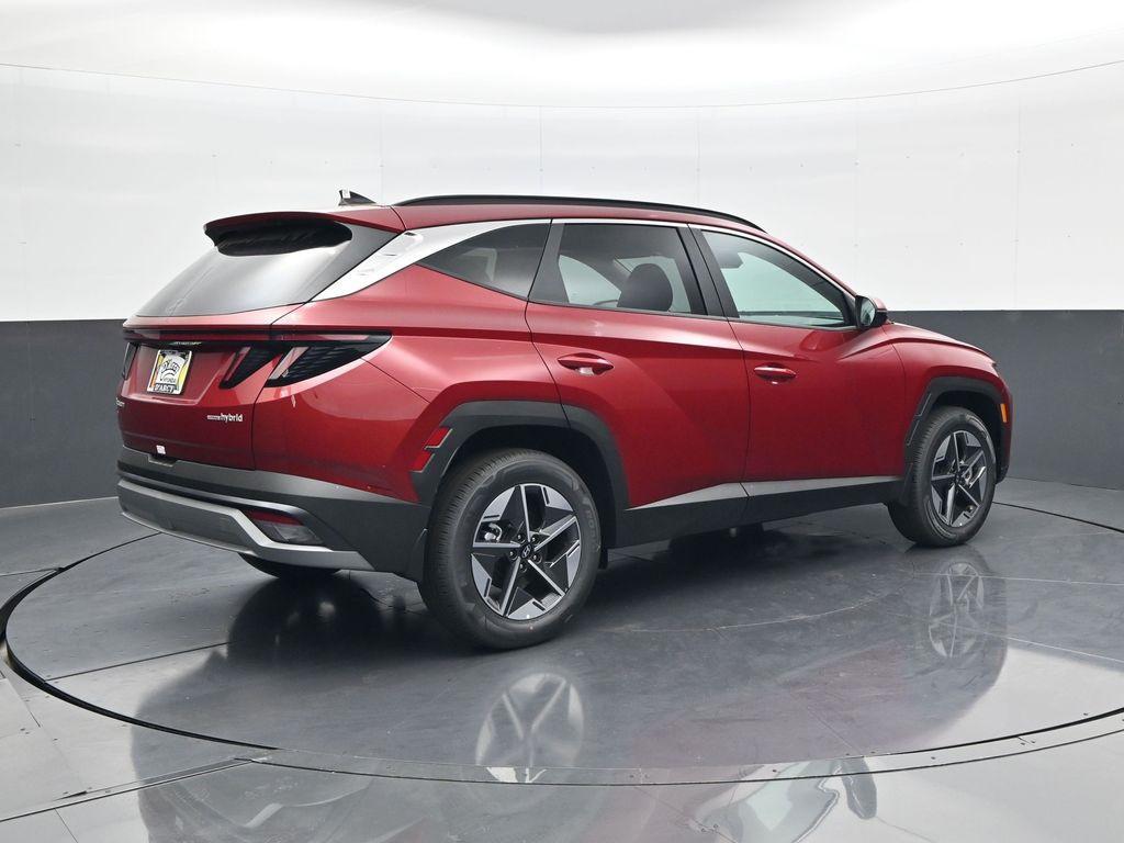 new 2025 Hyundai TUCSON Hybrid car, priced at $34,704
