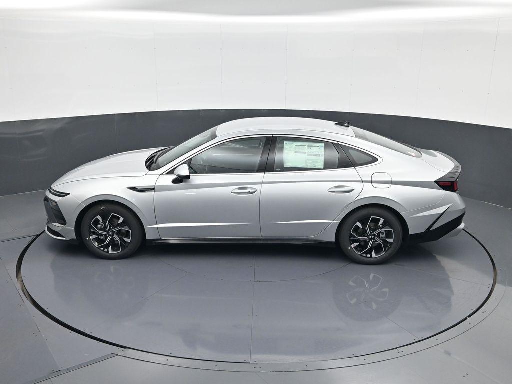 new 2025 Hyundai Sonata car, priced at $28,388