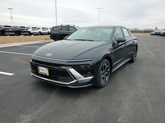 new 2025 Hyundai Sonata car, priced at $28,517