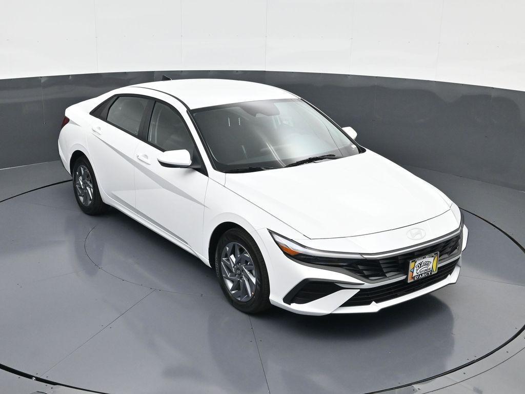 new 2025 Hyundai ELANTRA HEV car, priced at $25,022