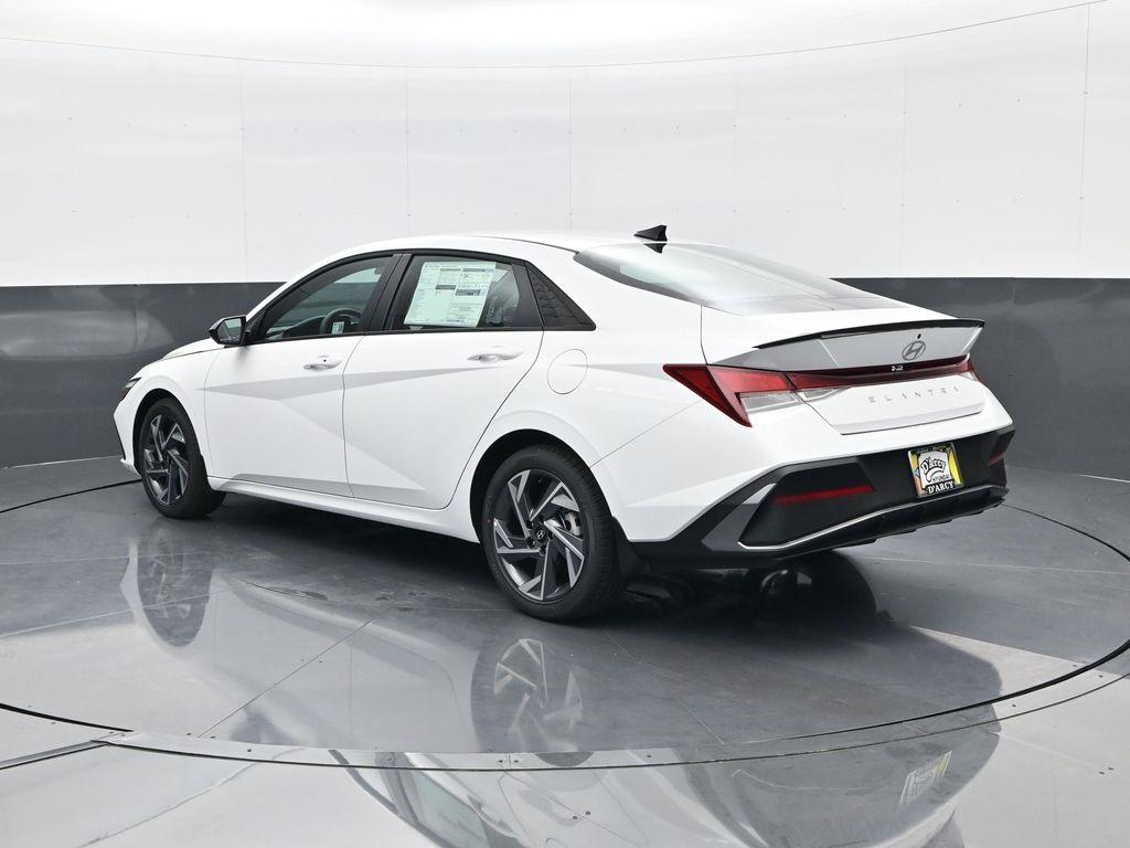 new 2025 Hyundai Elantra car, priced at $22,736