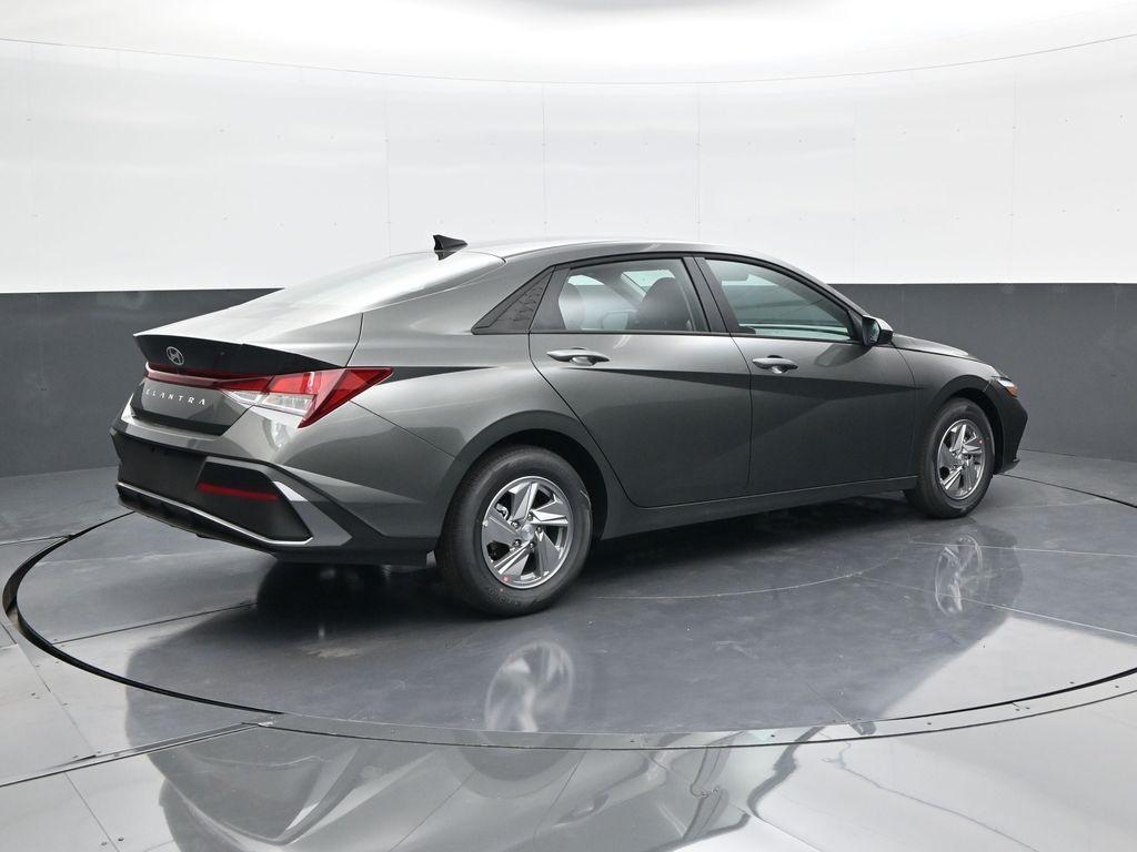new 2025 Hyundai Elantra car, priced at $22,656