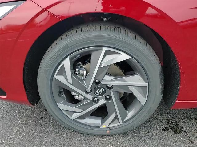 new 2025 Hyundai Elantra car, priced at $26,222
