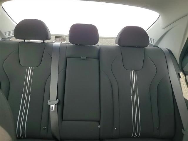 new 2025 Hyundai Elantra car, priced at $26,222