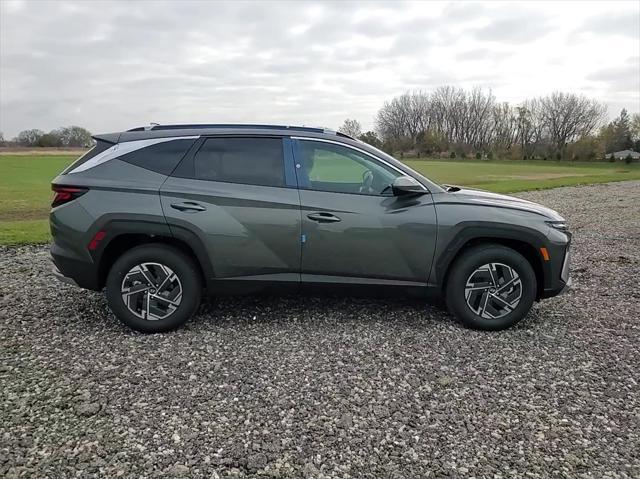 new 2025 Hyundai Tucson Hybrid car, priced at $34,995