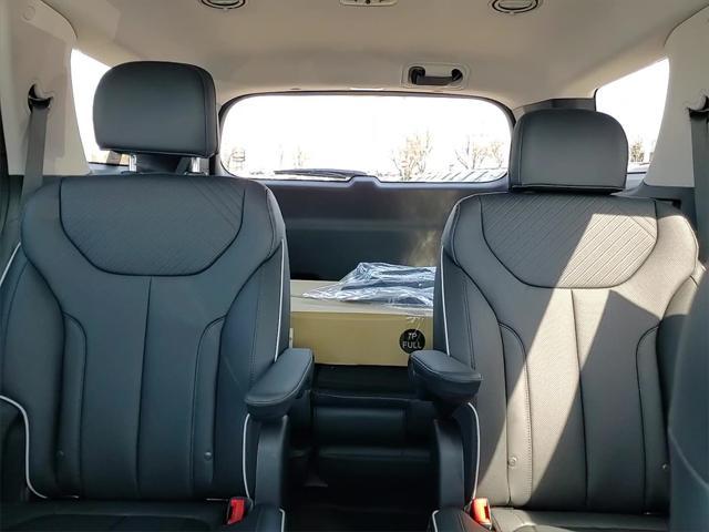 new 2025 Hyundai Palisade car, priced at $42,308