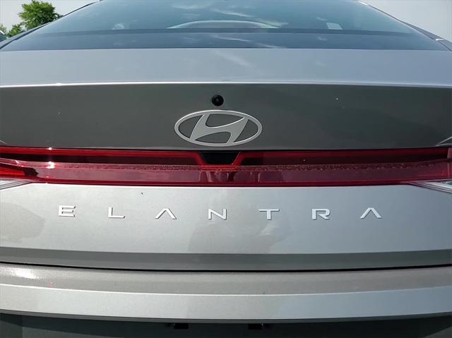new 2024 Hyundai Elantra car, priced at $22,058