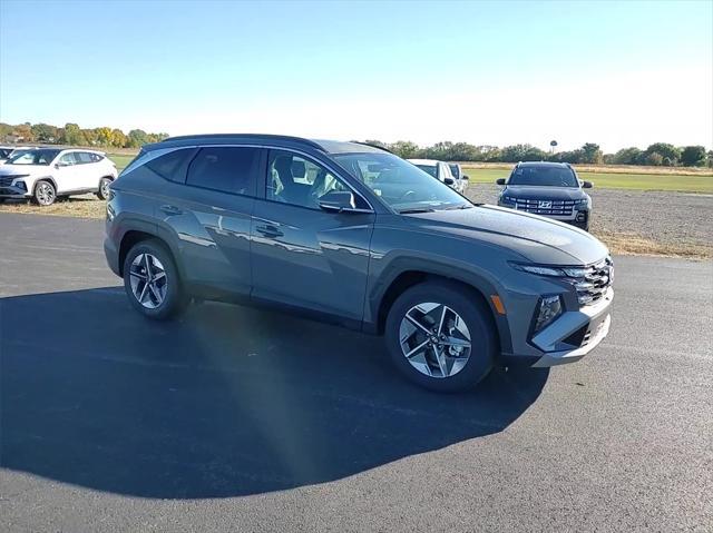 new 2025 Hyundai Tucson car, priced at $34,275