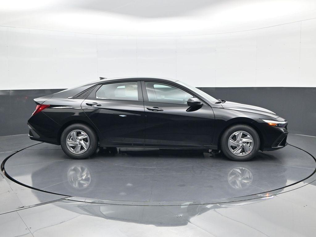 new 2025 Hyundai Elantra car, priced at $22,670