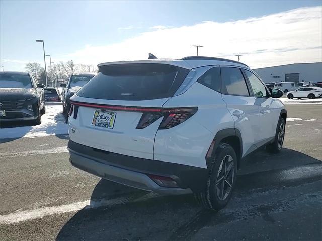 new 2025 Hyundai Tucson Hybrid car, priced at $38,273