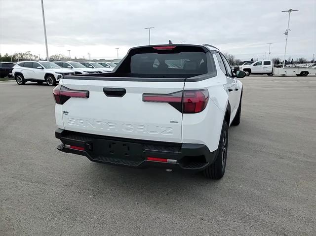 new 2025 Hyundai Santa Cruz car, priced at $33,001