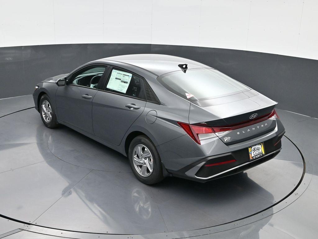 new 2025 Hyundai Elantra car, priced at $21,669