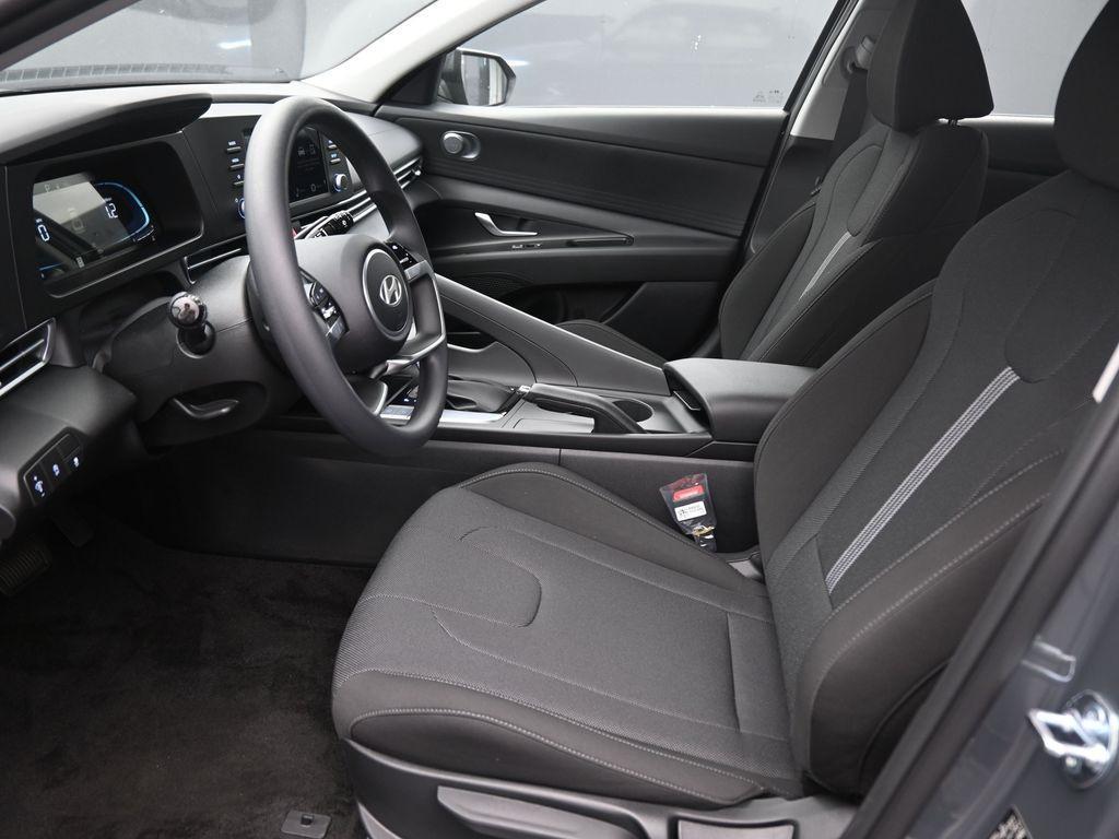 new 2025 Hyundai Elantra car, priced at $21,669