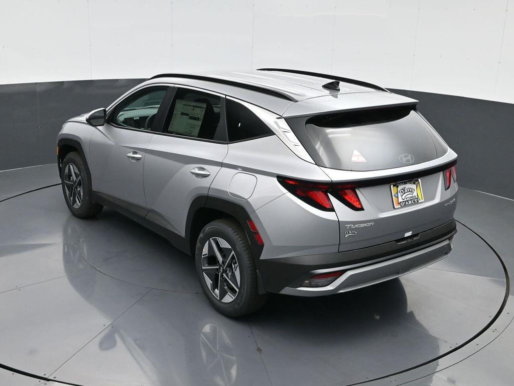 new 2026 Hyundai TUCSON Hybrid car, priced at $32,548