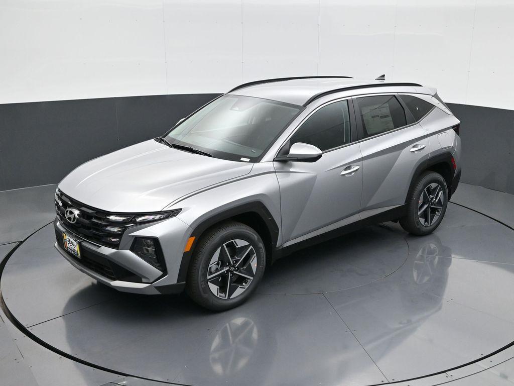 new 2026 Hyundai TUCSON Hybrid car, priced at $32,548