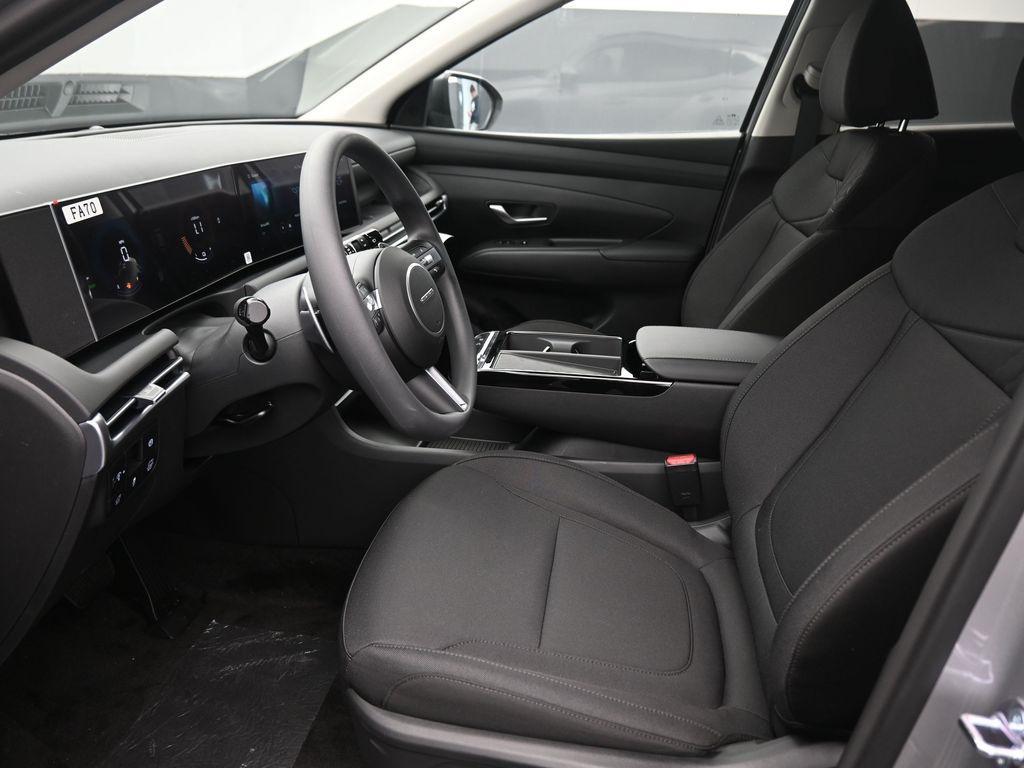 new 2026 Hyundai TUCSON Hybrid car, priced at $32,548