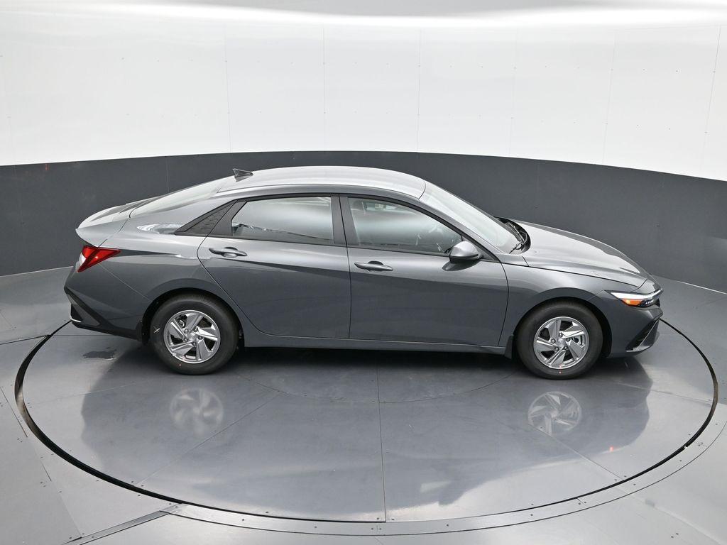 new 2025 Hyundai Elantra car, priced at $21,737