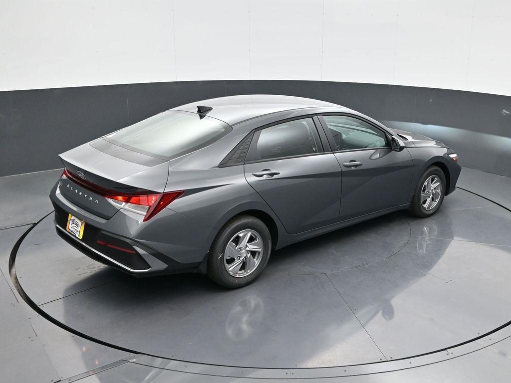 new 2025 Hyundai Elantra car, priced at $21,737