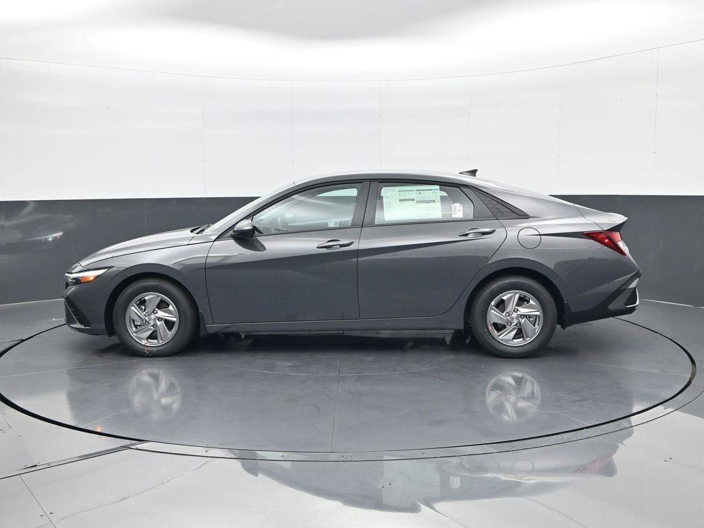 new 2025 Hyundai Elantra car, priced at $21,737