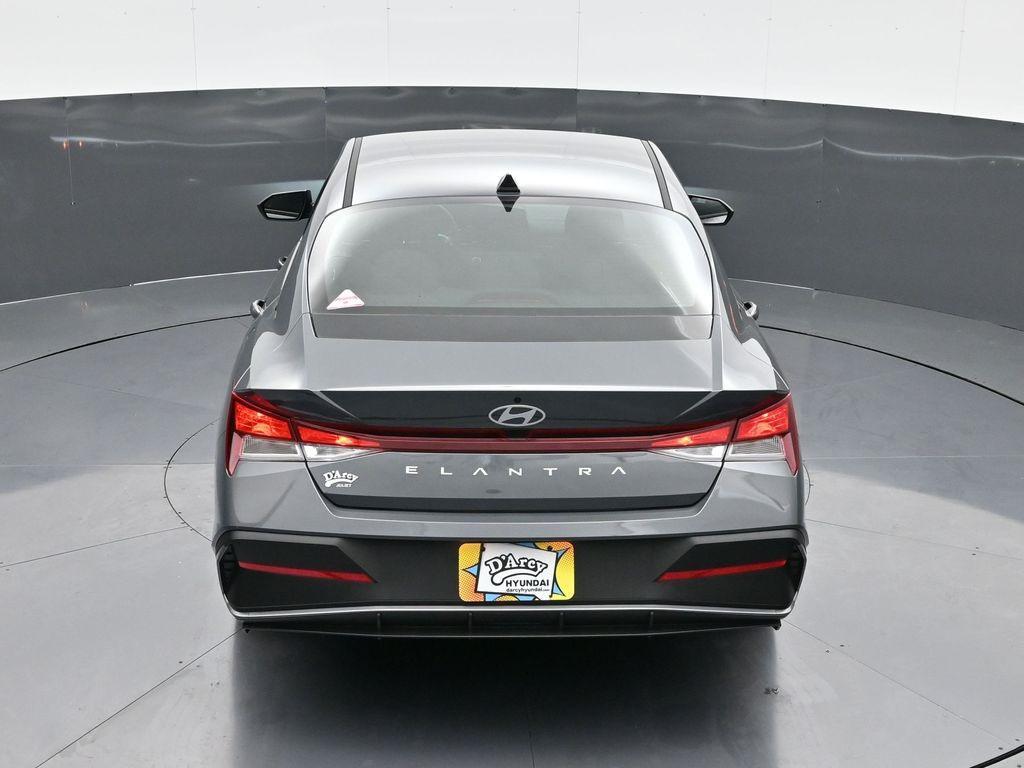 new 2025 Hyundai Elantra car, priced at $21,737