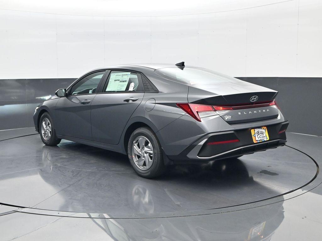 new 2025 Hyundai Elantra car, priced at $21,737