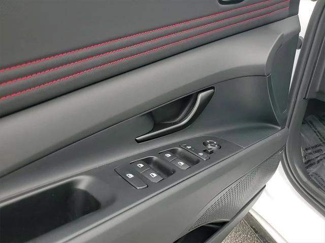 new 2025 Hyundai Elantra car, priced at $28,462