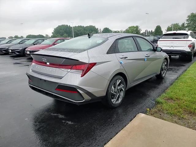 new 2025 Hyundai Elantra car, priced at $23,214