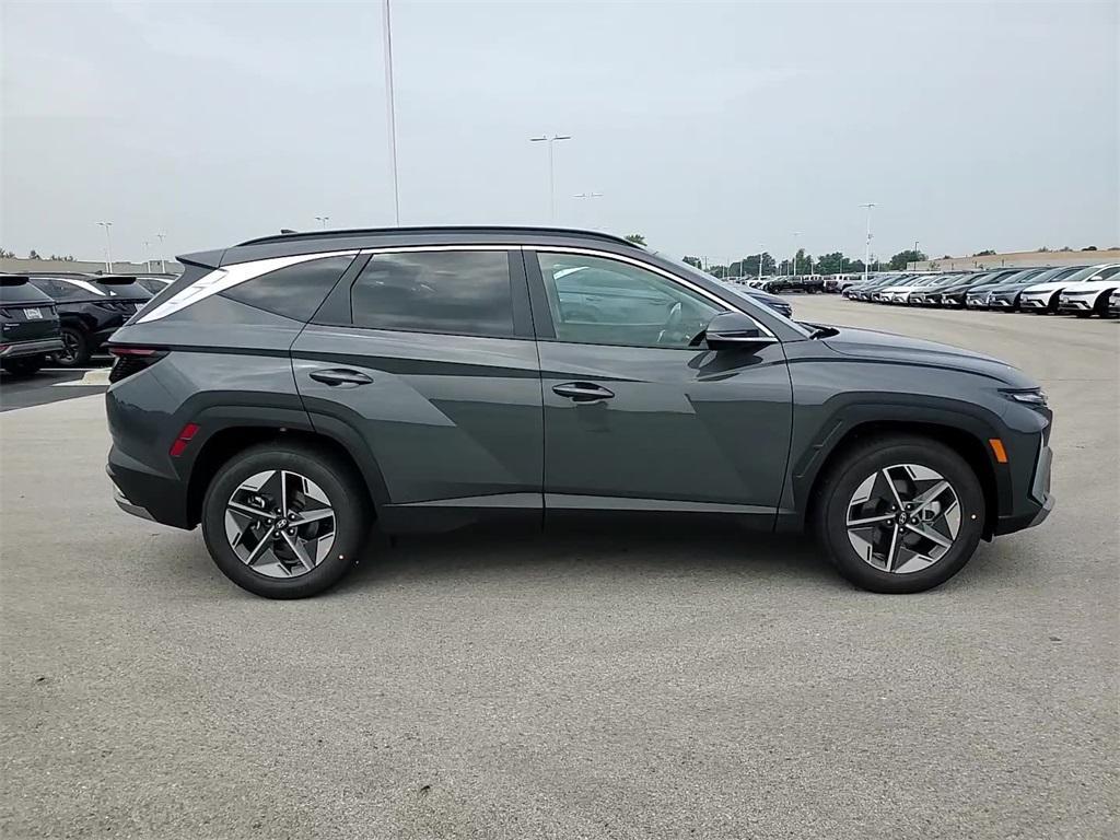 new 2025 Hyundai Tucson car, priced at $32,377