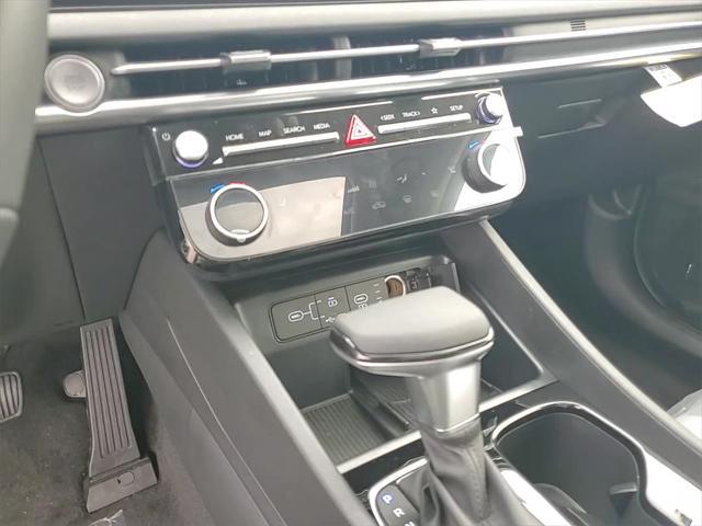 new 2025 Hyundai Tucson car, priced at $32,877