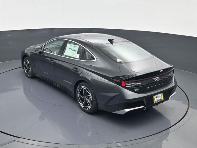 new 2025 Hyundai Sonata car, priced at $30,582