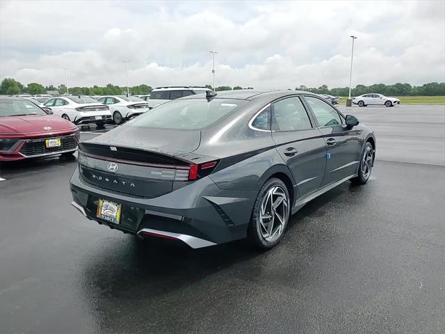 new 2025 Hyundai Sonata car, priced at $30,582