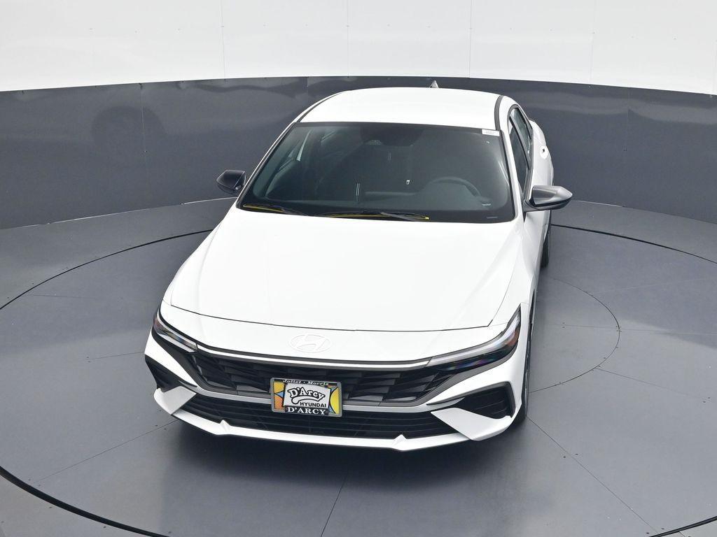 new 2025 Hyundai Elantra car, priced at $23,052