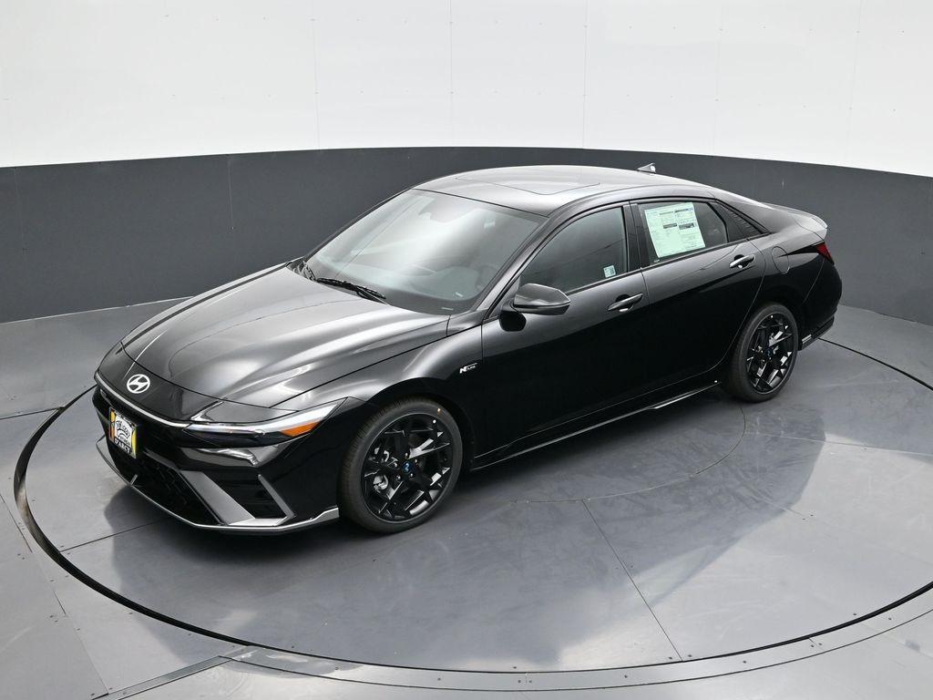 new 2025 Hyundai Elantra car, priced at $29,201