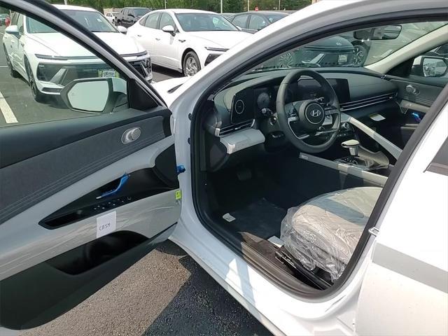 new 2025 Hyundai Elantra car, priced at $26,834