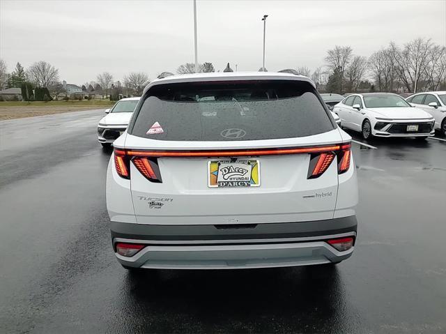 new 2025 Hyundai Tucson Hybrid car, priced at $38,213