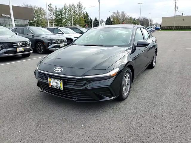 new 2025 Hyundai Elantra car, priced at $23,273