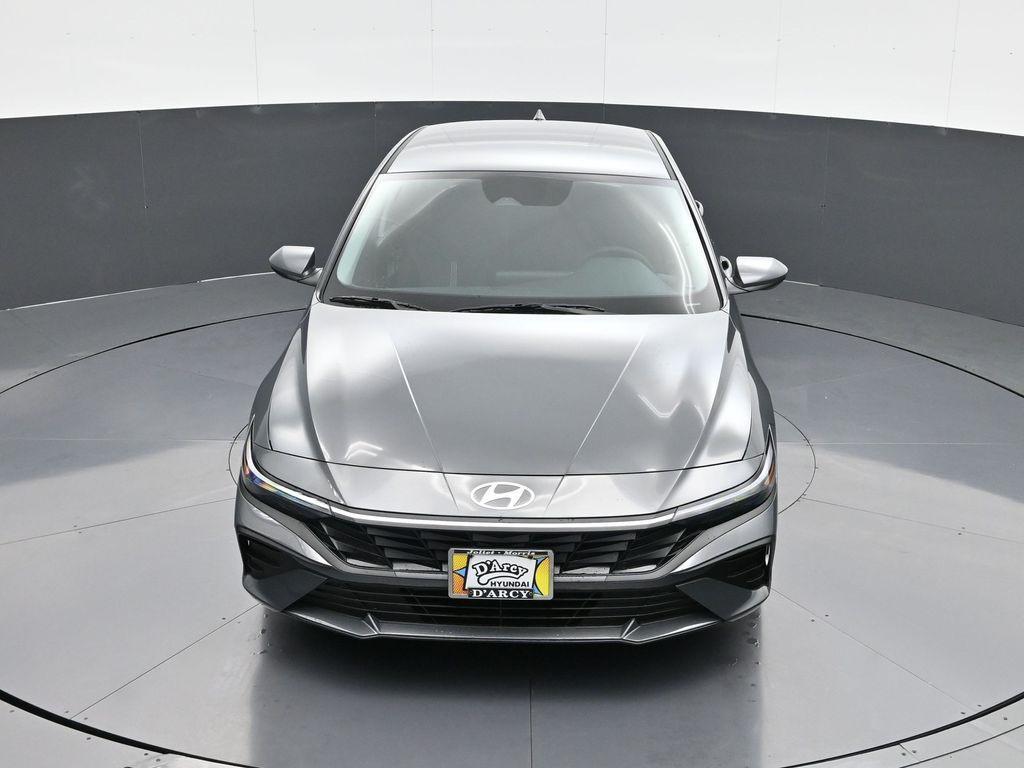 new 2025 Hyundai Elantra car, priced at $21,656