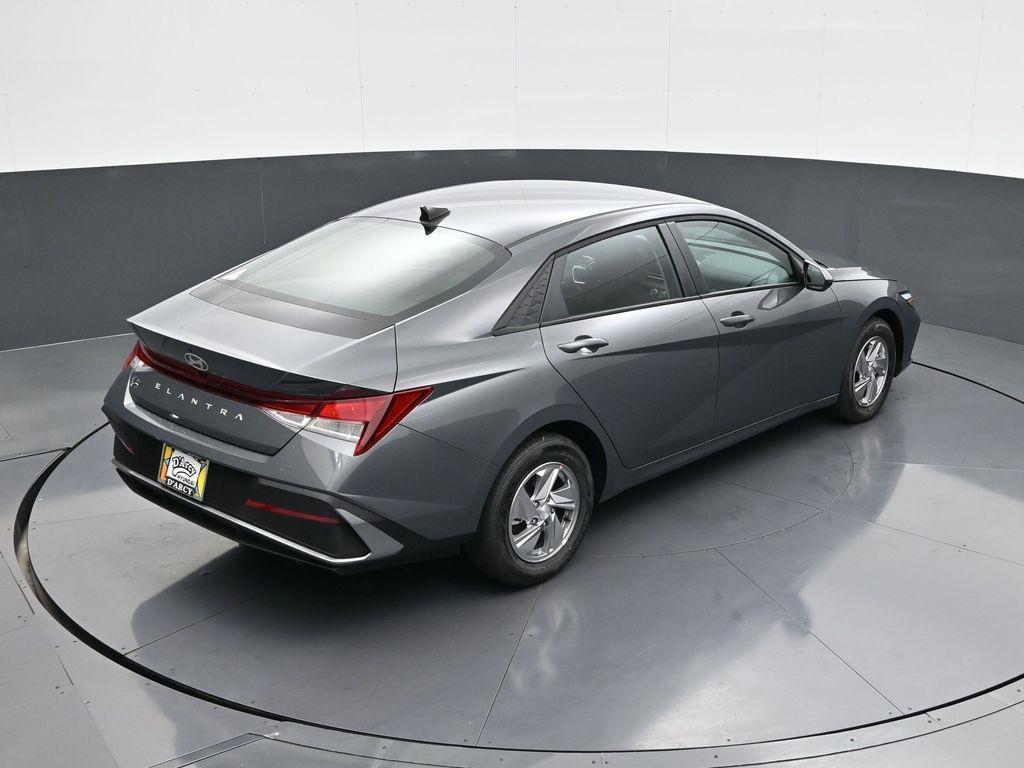 new 2025 Hyundai Elantra car, priced at $21,656