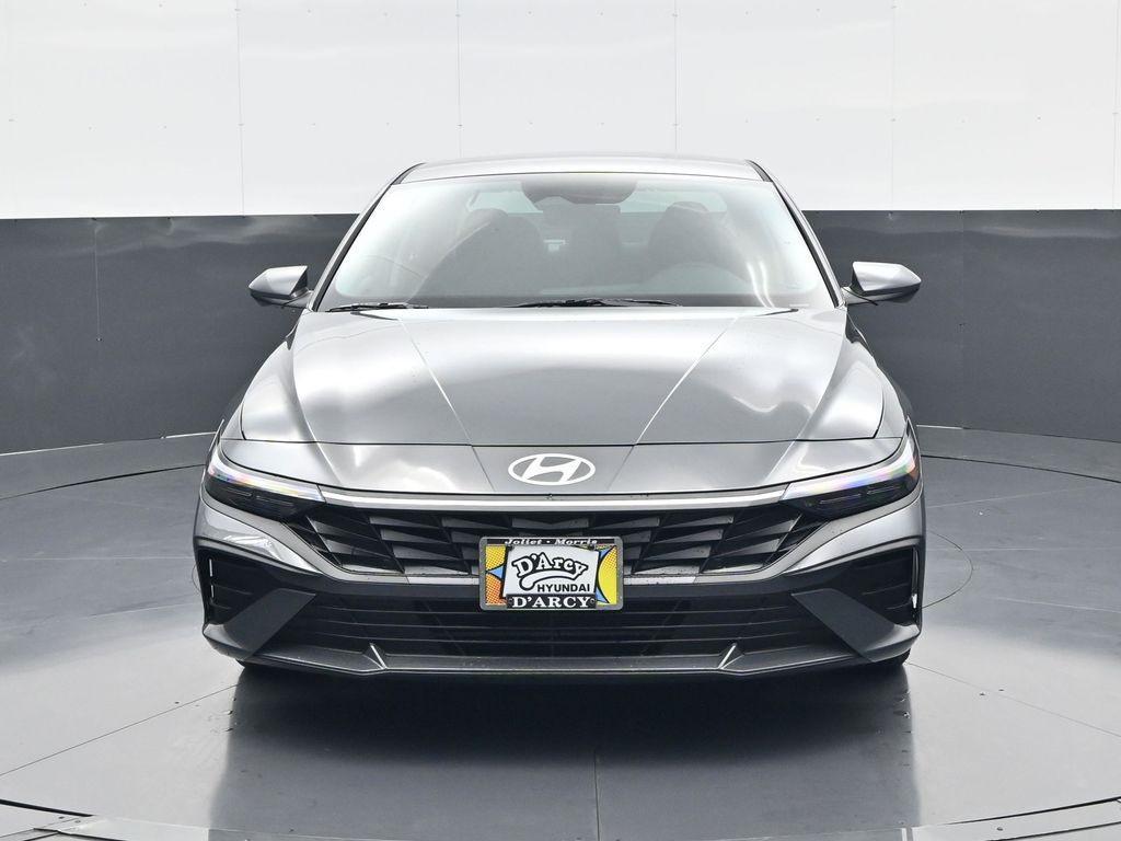 new 2025 Hyundai Elantra car, priced at $21,656