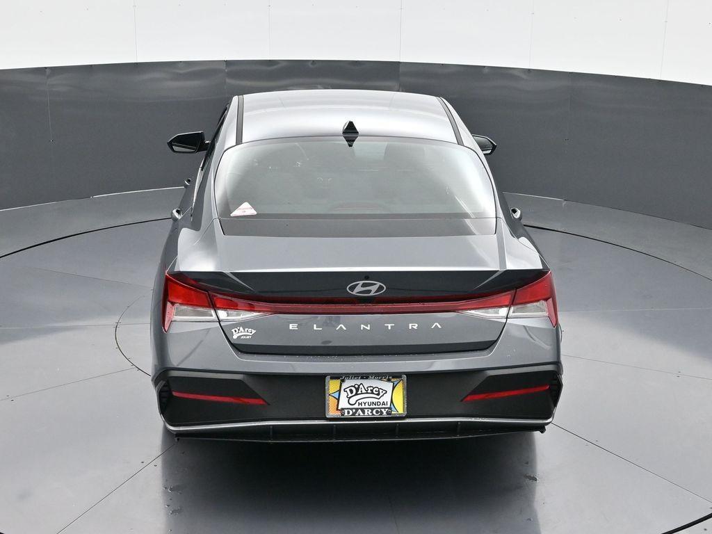 new 2025 Hyundai Elantra car, priced at $21,656
