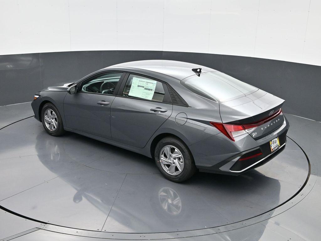 new 2025 Hyundai Elantra car, priced at $21,656
