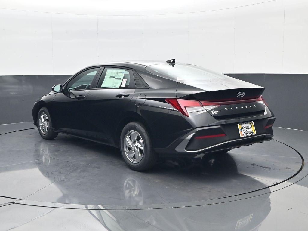 new 2025 Hyundai Elantra car, priced at $21,670