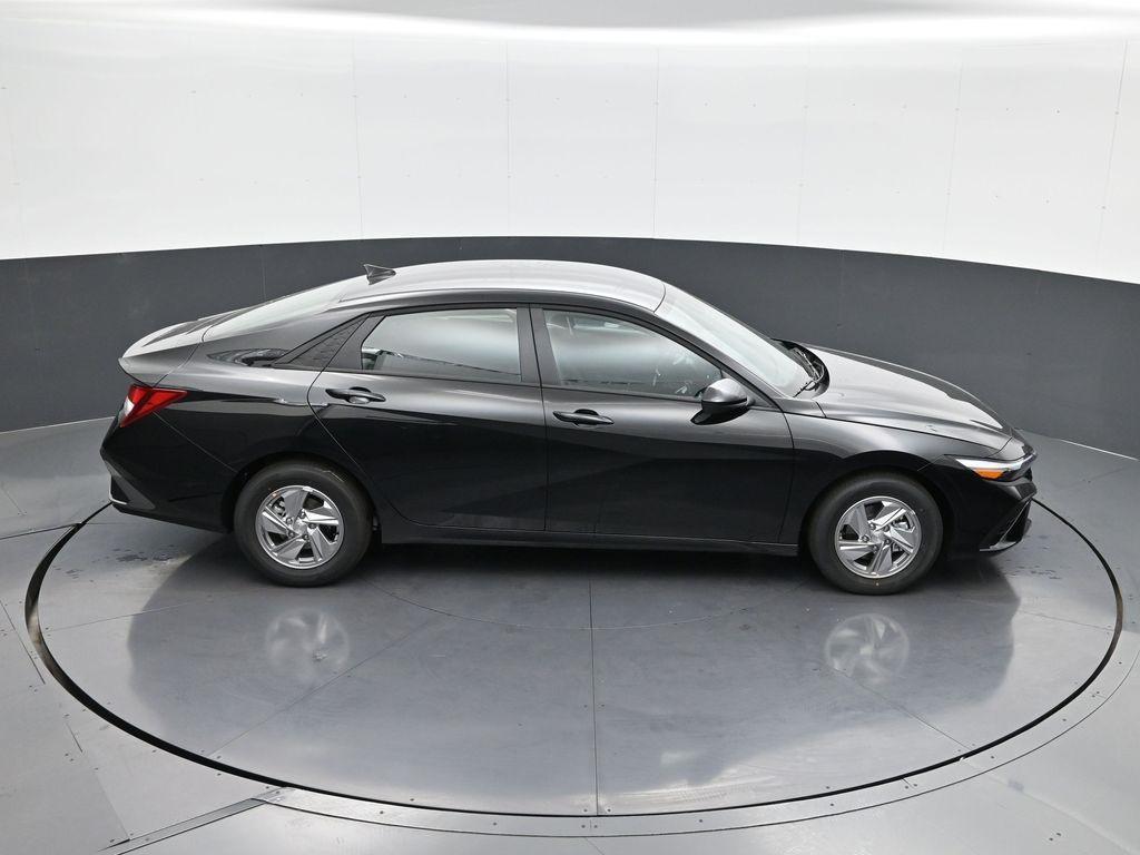 new 2025 Hyundai Elantra car, priced at $21,670
