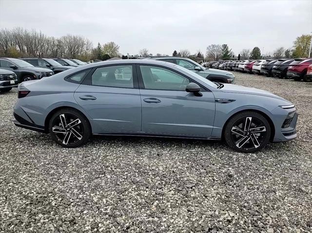 new 2025 Hyundai Sonata car, priced at $35,729