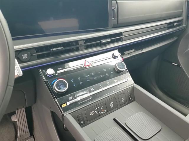 new 2025 Hyundai Santa Fe car, priced at $47,635