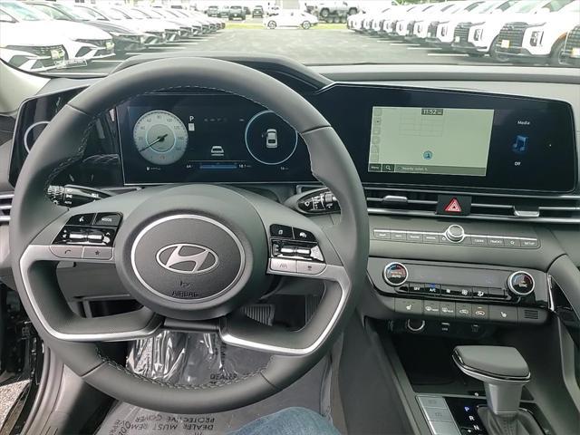 new 2025 Hyundai Elantra car, priced at $25,718