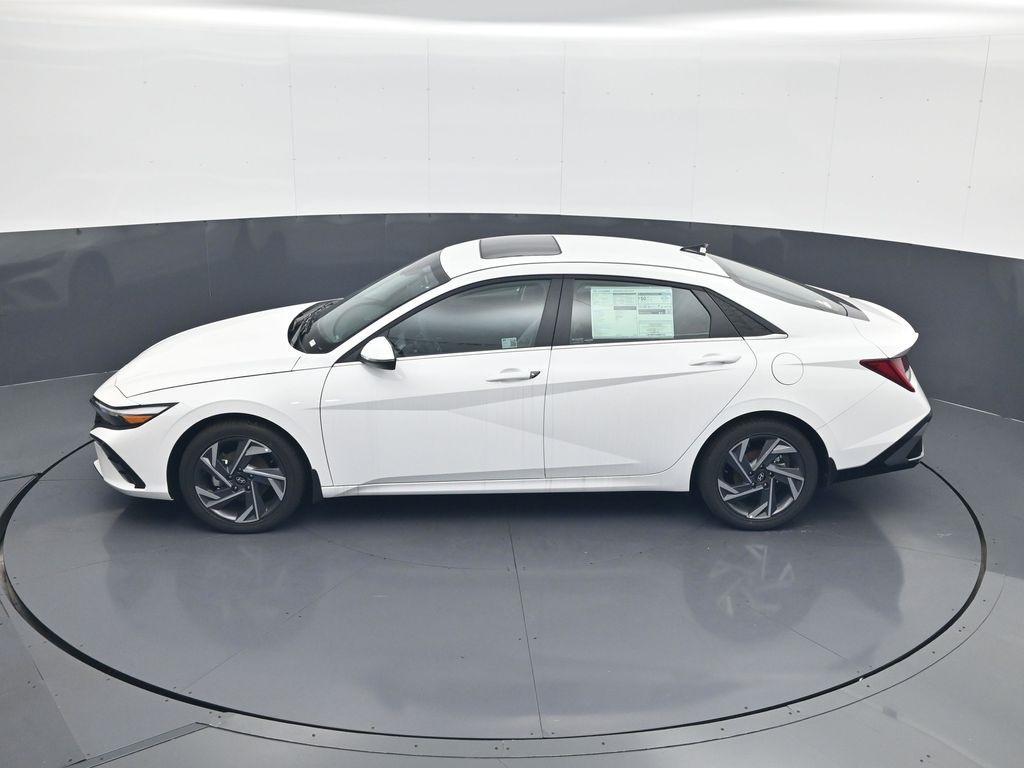 new 2025 Hyundai ELANTRA HEV car, priced at $29,043