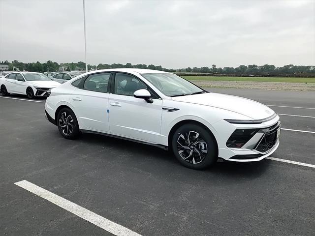 new 2025 Hyundai Sonata car, priced at $28,123